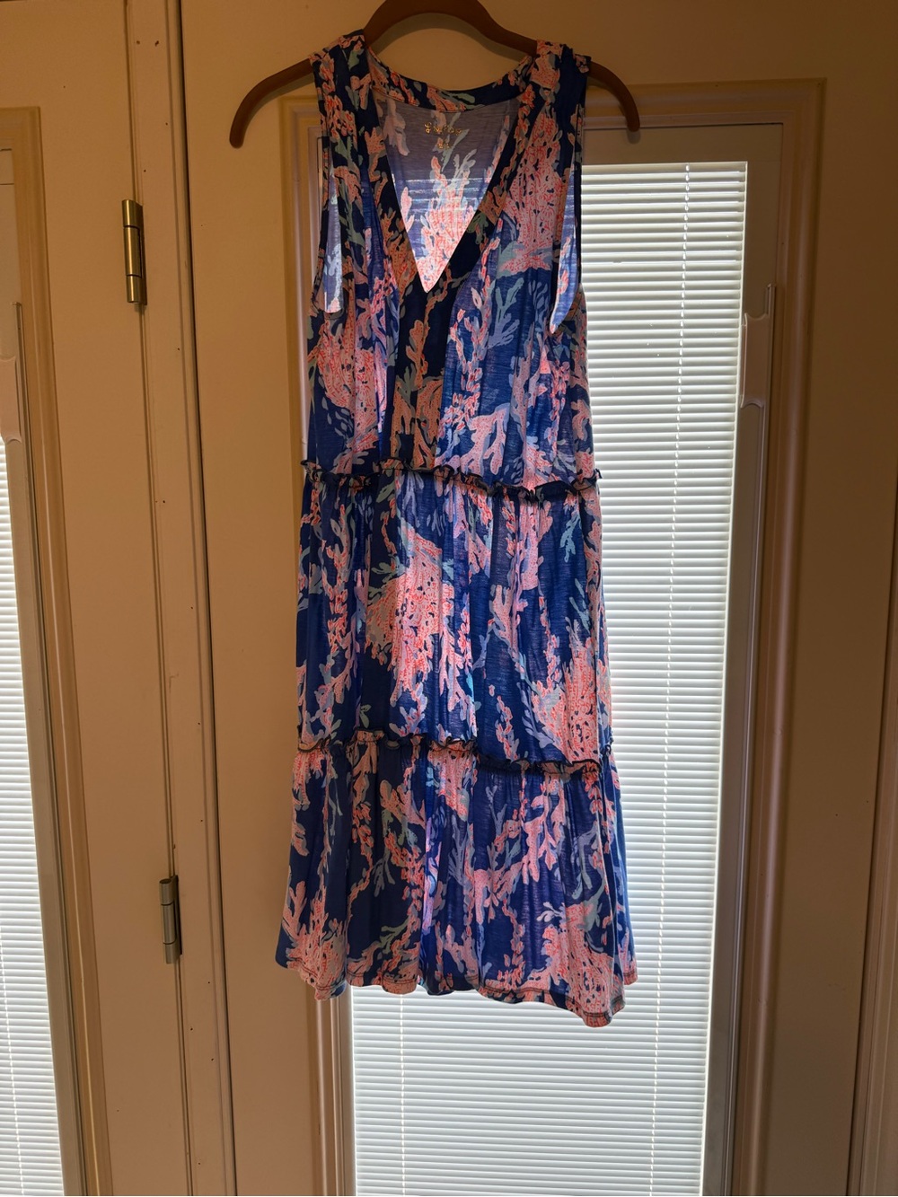 Lilly Pulitzer Blue Coral-Print V-Neck Lorina Swing Dress - Picture 2 of 4